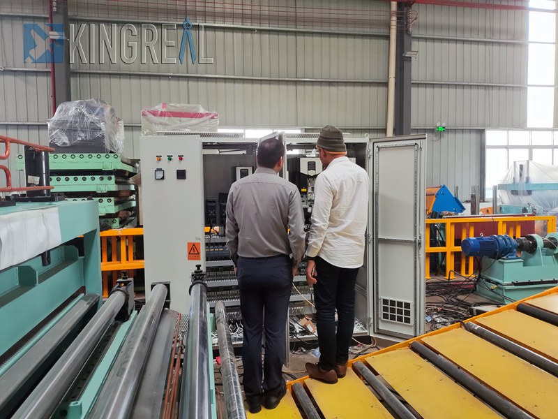 SISTEM QC SLITTER STEEL KINGREAL: MESIN SLITTING COIL