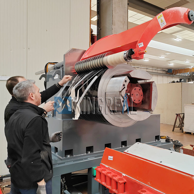 Layanan Instalasi --steel Coil Slitting Line ing Italia