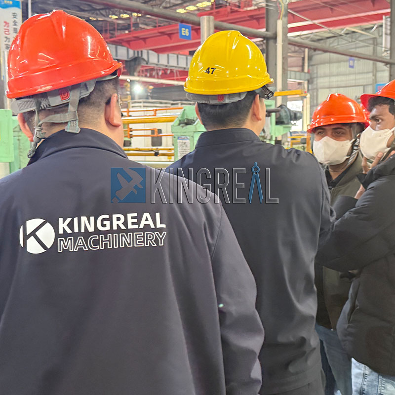 metal cut to length machine